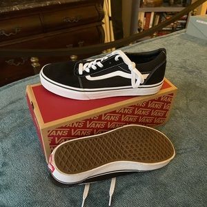 Vans never worn